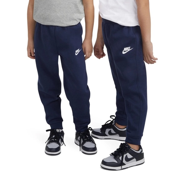 Nike Other - 🏀NEW⚽️ I Kids Size 4 I Nike Sportswear Club Navy Fleece Joggers I